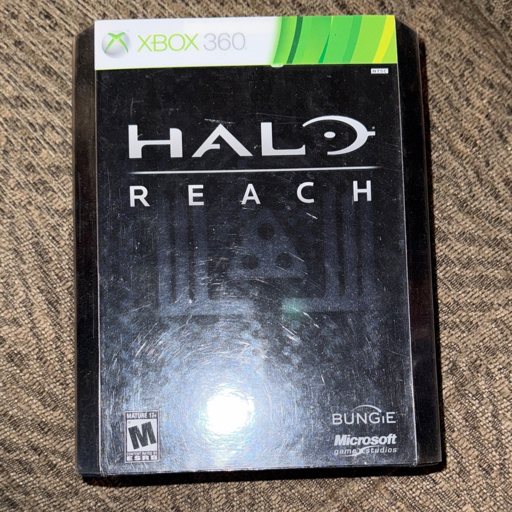 Microsoft Xbox 360 Halo Reach - Black and Green